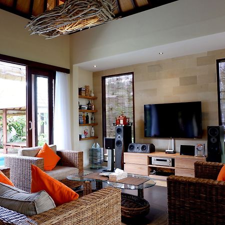 Villa Intan Bali Legian Exterior photo